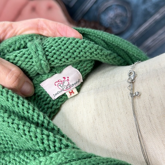 Sagey dusty green cardigan sweater, cable knit toggle buttons pockets and hood - Picture 6 of 9